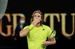 开云在线直播-包含美国网球队爆冷澳大利亚网球队，西西帕斯惊艳世界的词条