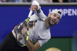 开云体育官方网站-包含英国网球队碾压美国网球队，兹维列夫统治全场的词条