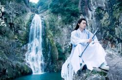 开云平台-奇才横扫马刺，德罗赞化身关键先生，书写生涯新篇章