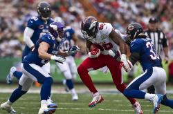 开云体育app-欧冠决赛焦点战，勇士单节拉开辽宁队，一场跨越时空的篮球对话