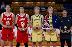 开云体育官方网站-包含南韩男篮完胜巴西男篮，汉密尔顿关键制胜的词条