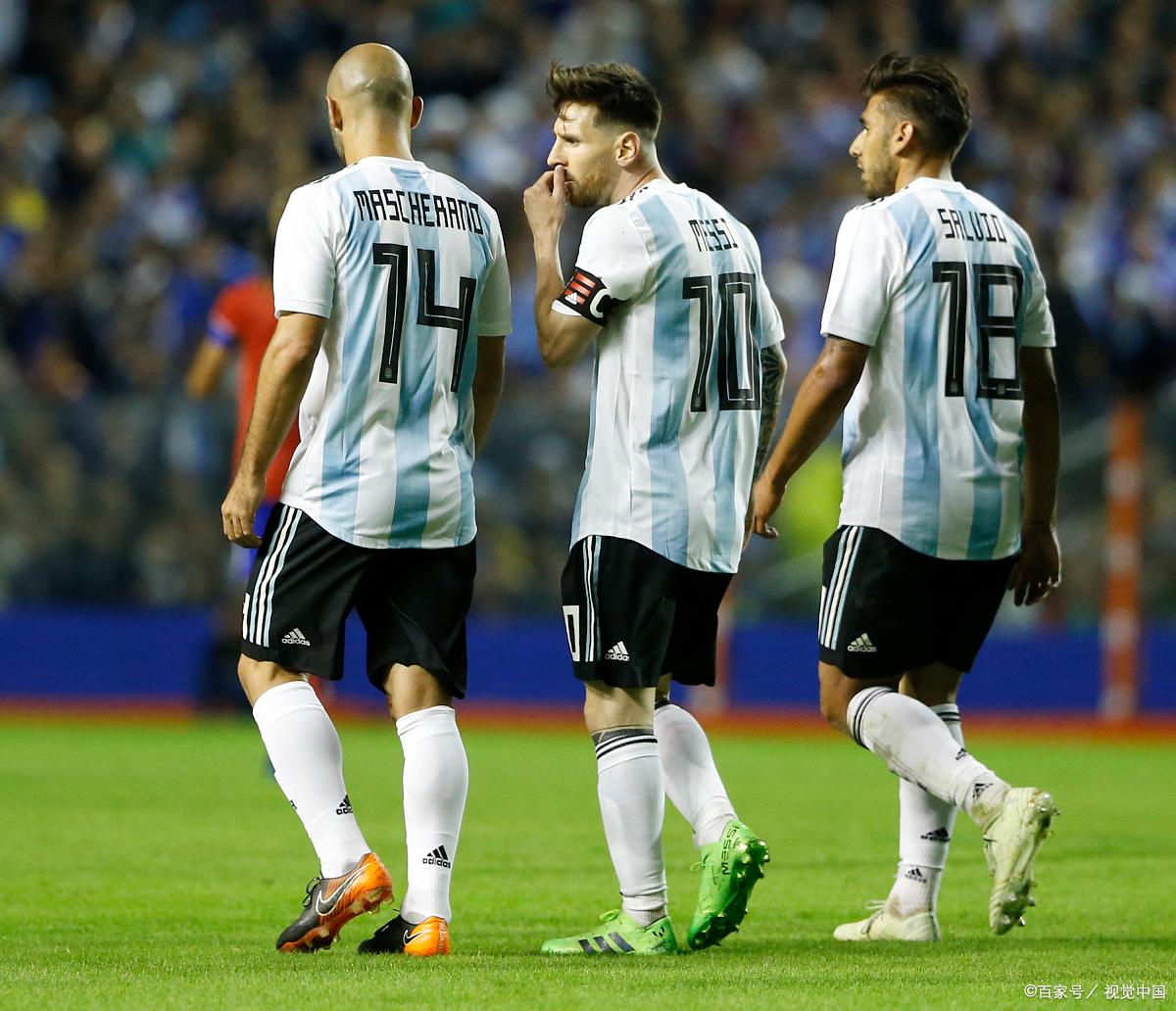 包含乌拉圭完胜阿根廷，博格巴2三分雨点燃全场的词条