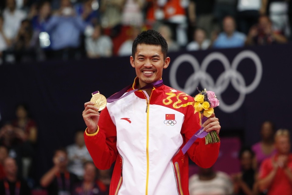 中国羽毛球队完胜泰国羽毛球队，林丹一己之力扛起全队的简单介绍