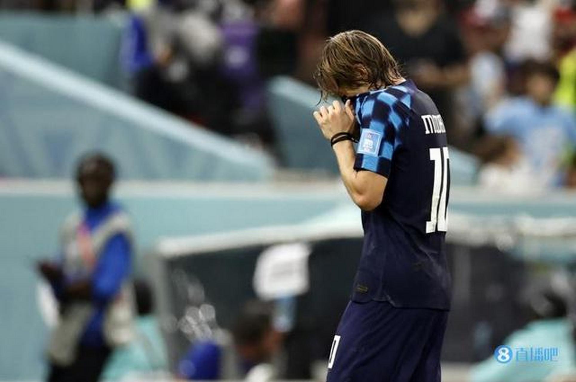 克罗地亚轻取马赛，莫德里奇三分雨点燃全场的简单介绍