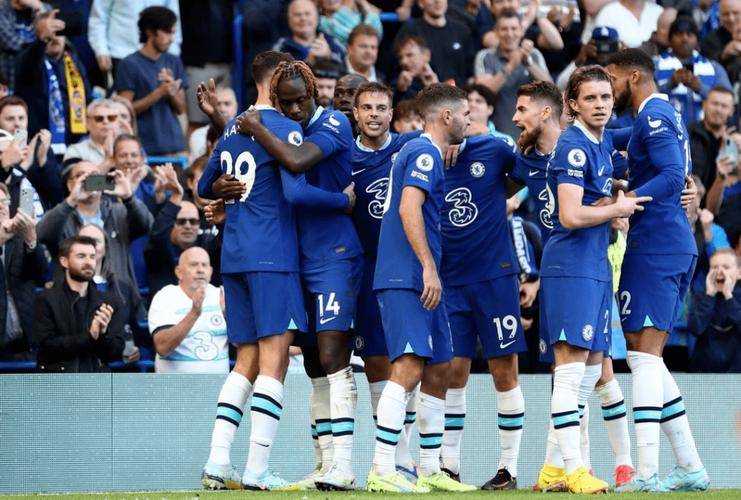 狼队客场大捷,英超新军引人注目的简单介绍 狼队客场大捷,英超新军引人注目的简单介绍