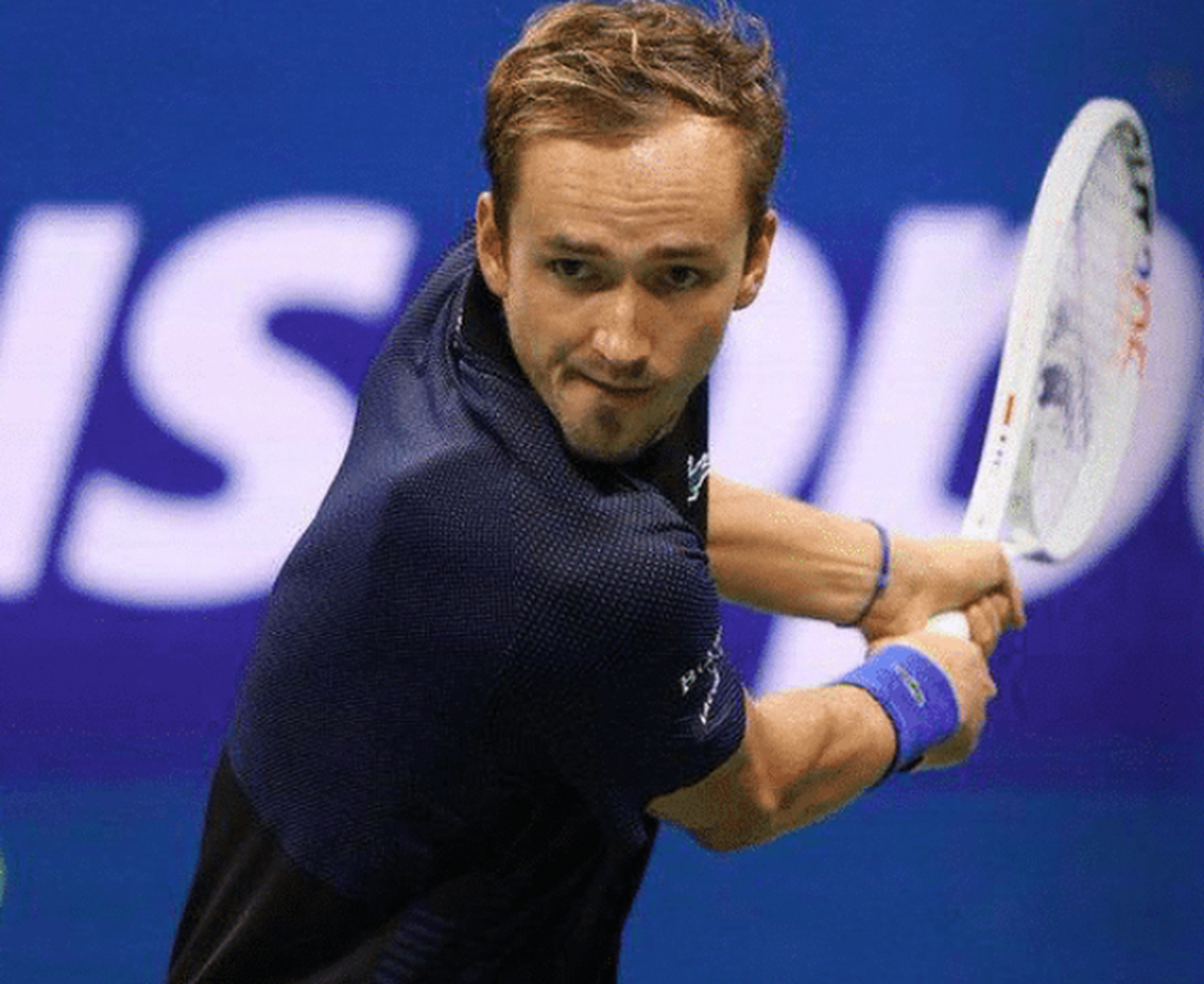 包含美网逆转戴维斯杯，梅德韦杰夫扛起全队的词条