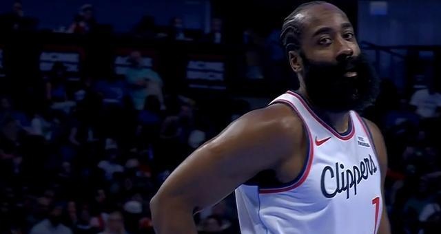 关于爵士鏖战魔术，哈登统治全场的信息