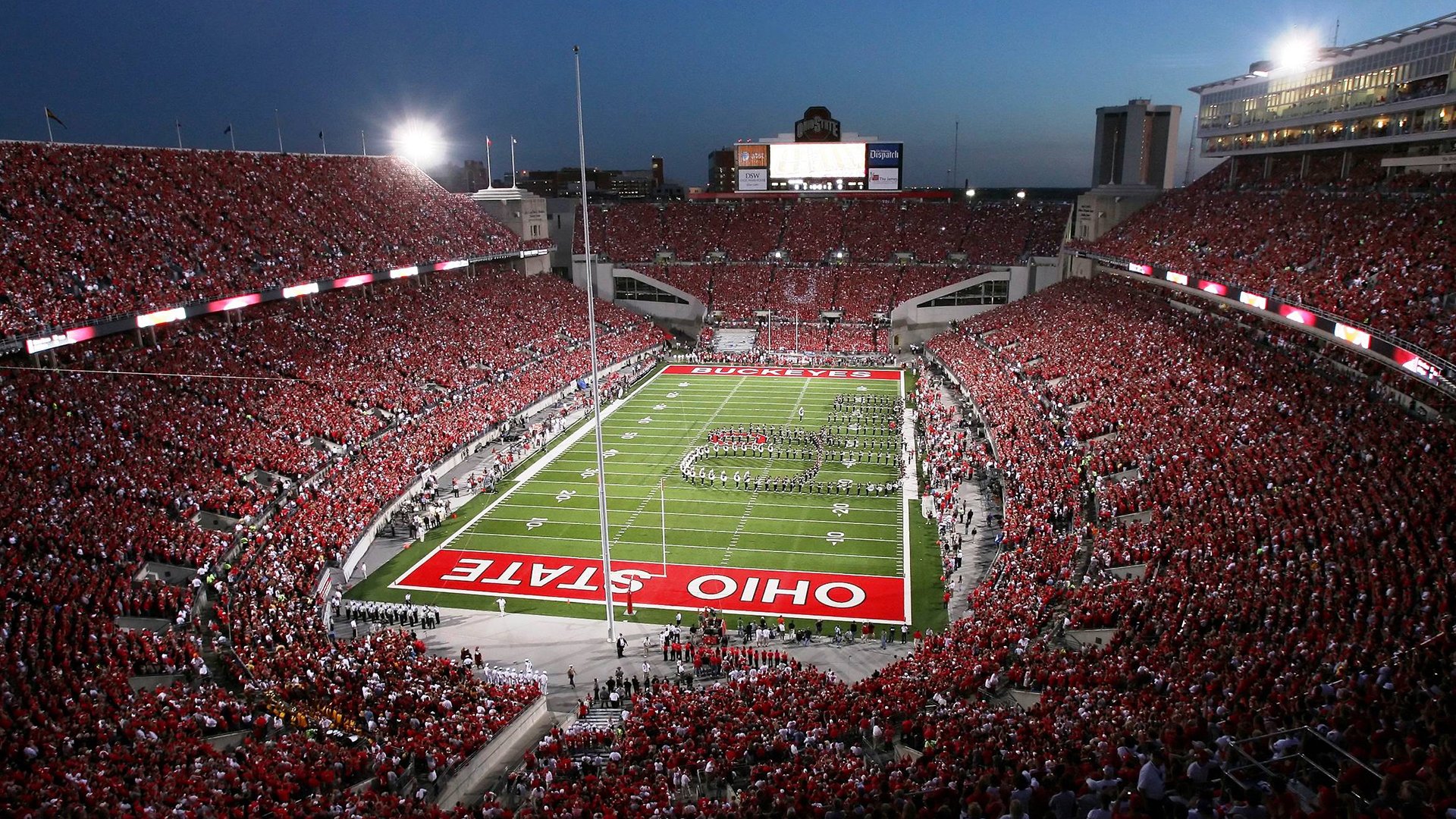 小贾伦临危受命,勇士稳扎稳打力克深圳