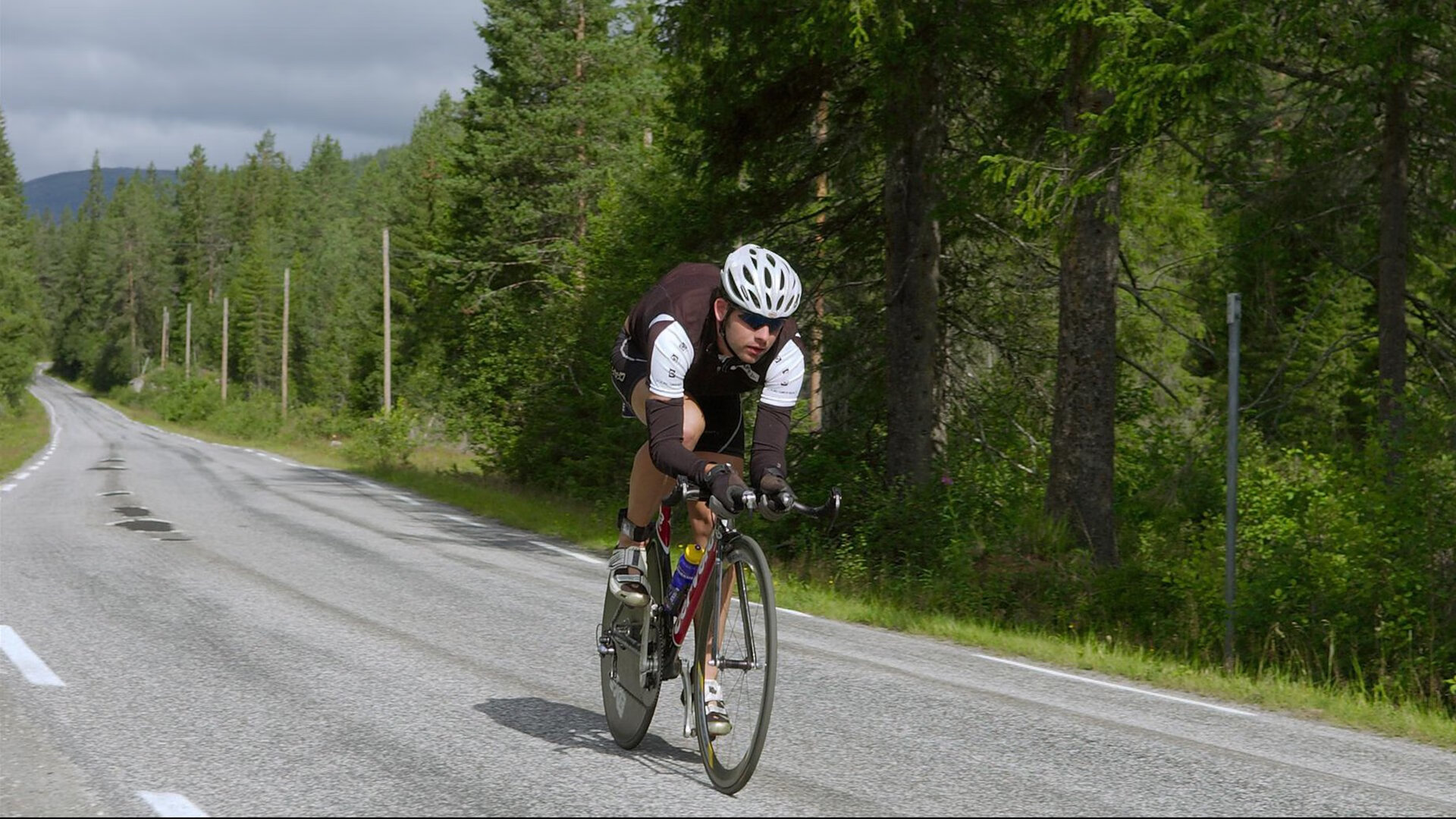 末节风暴，广东队生死战演绎东方韧性，西决焦点战惊险带走公牛